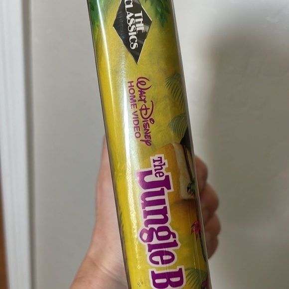 Disney Classics The Jungle Book VHS Tape Vintage Collectable. - Picture 13 of 16